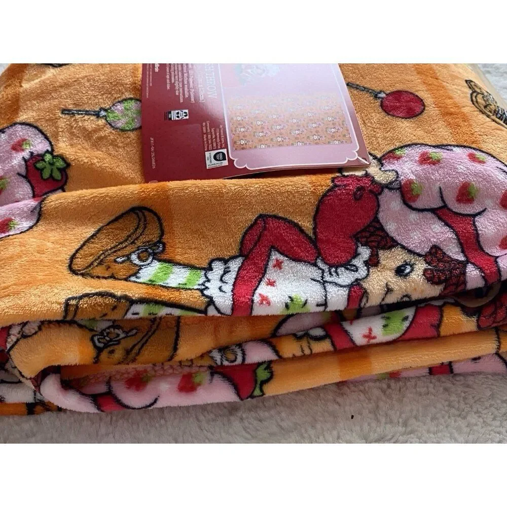 Strawberry Shortcake Orange Halloween Pumpkin Plush Throw Blanket‎ 50 X 70” NEW